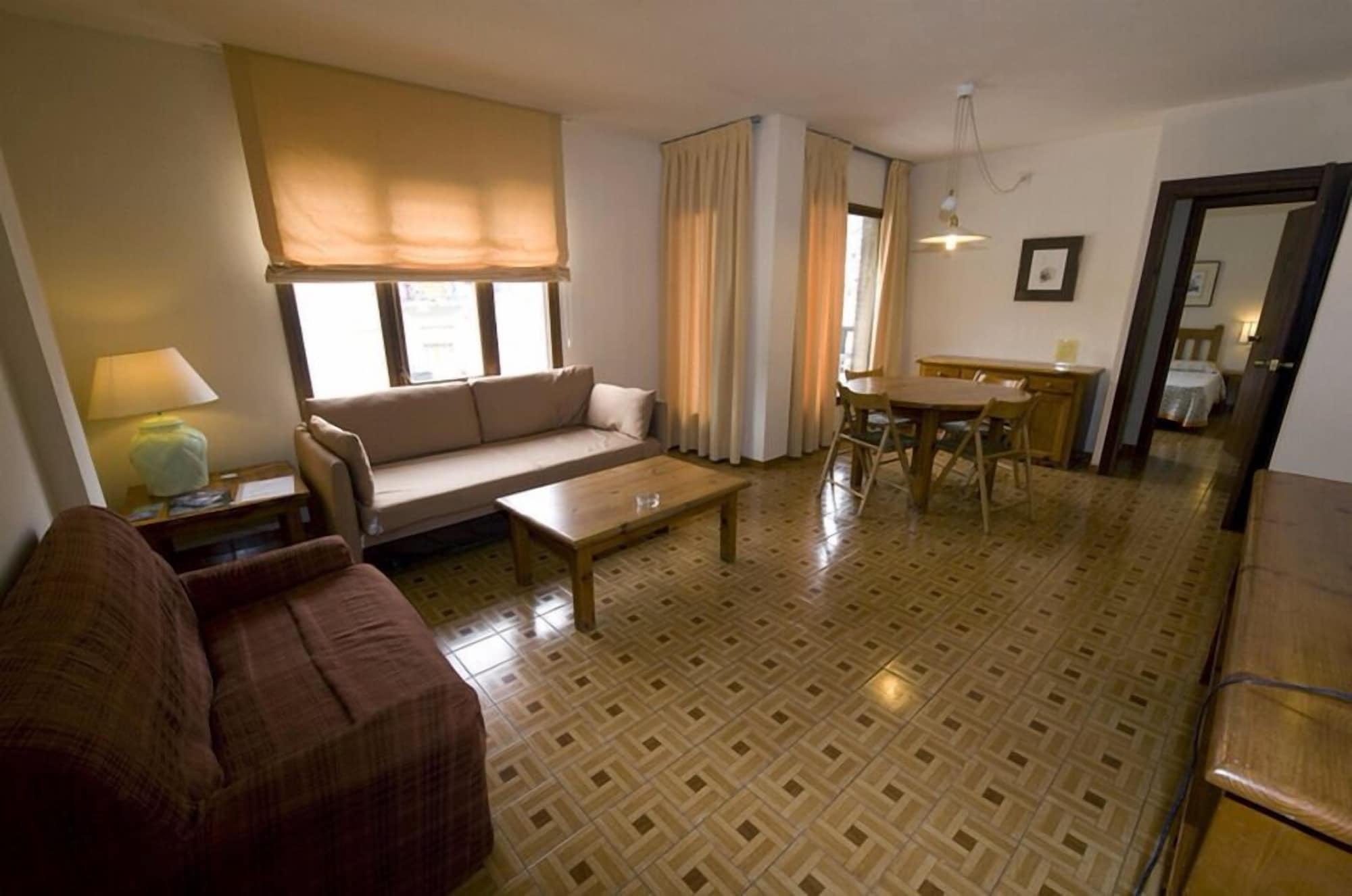 Apartamentos Pessets Adelaida Сор Екстер'єр фото