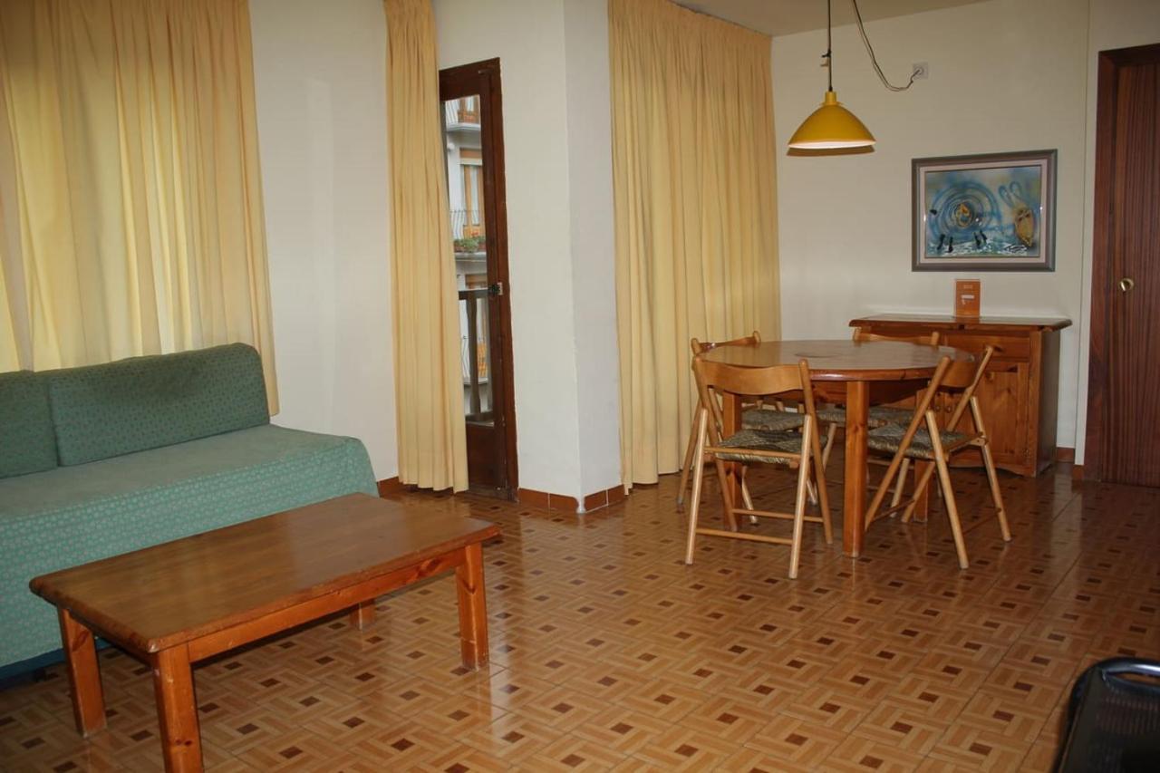 Apartamentos Pessets Adelaida Сор Екстер'єр фото